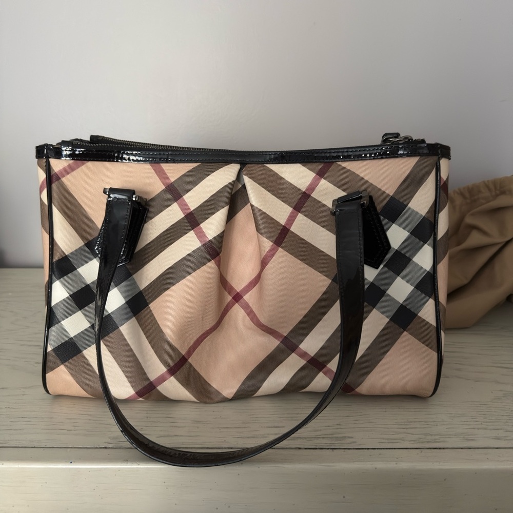 Burberry Checkered Shoulder Bag - Picture 7 of 10
